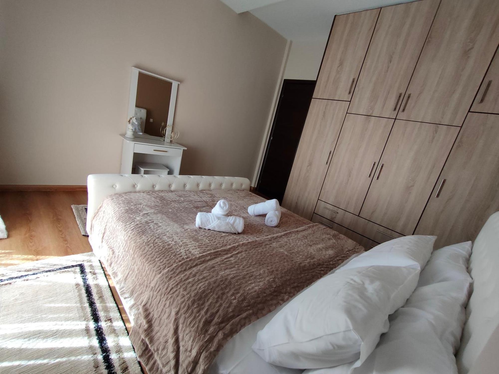 Crestio Apartment Καστοριά Esterno foto